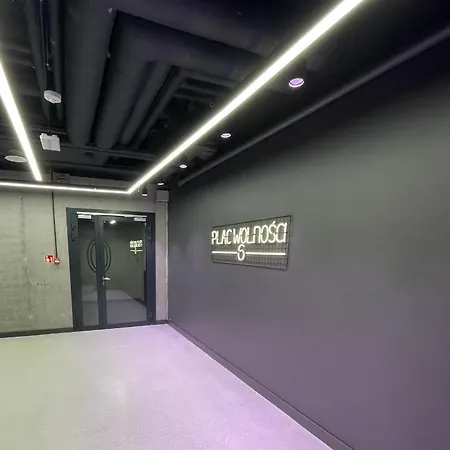 Plac Wolności 6 Apartment
