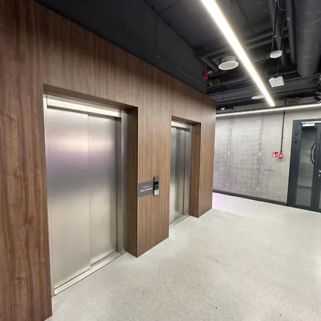 Plac Wolnosci 6 Contactless Check-in 24h