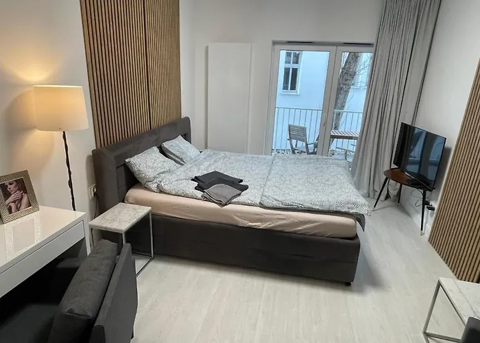 Plac Wolnosci 6 Contactless Check-in 24h Poznań