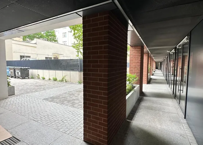 Plac Wolnosci 6 Contactless Check-in 24h