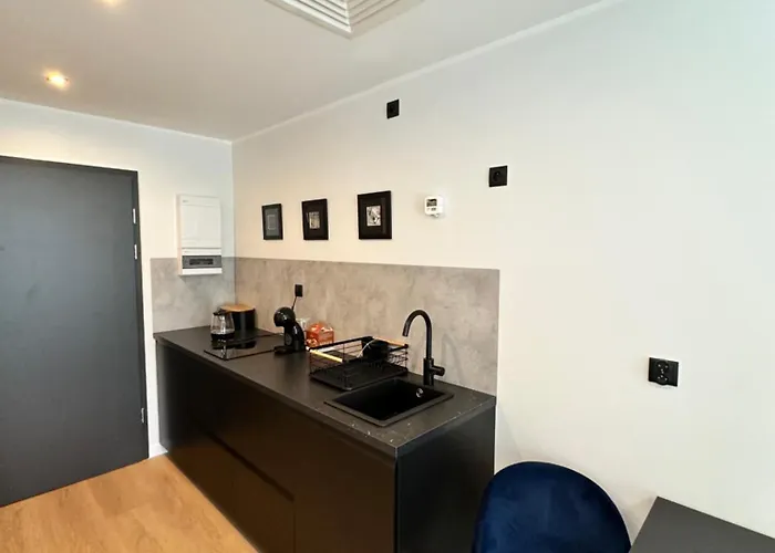 Plac Wolnosci 6 Contactless Check-in 24h