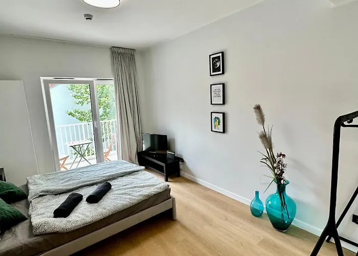 Plac Wolnosci 6 Contactless Check-in 24h Apartman Poznań