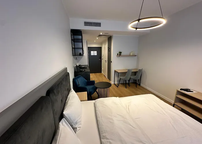 Plac Wolnosci 6 Contactless Check-in 24h Apartman